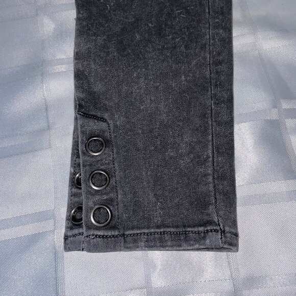 π Bundle Deal: 4 for $20! π Levi's 28 - Picture 15 of 16